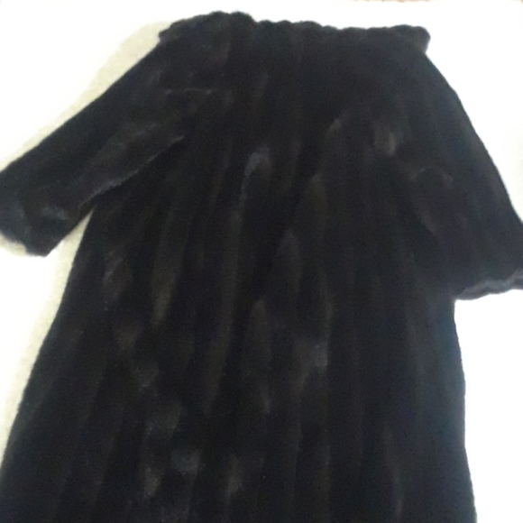 GALLERY FULL LENGTH FAUX FUR COAT - Picture 10 of 16
